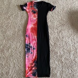 Black & multicolored maxi never worn